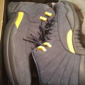 Air Jordan 12  Michigans Men's 10.5